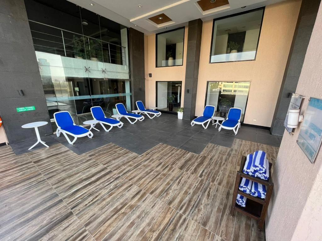 Country Inn&Suites By Radisson Navi Mumbai Bagian luar foto
