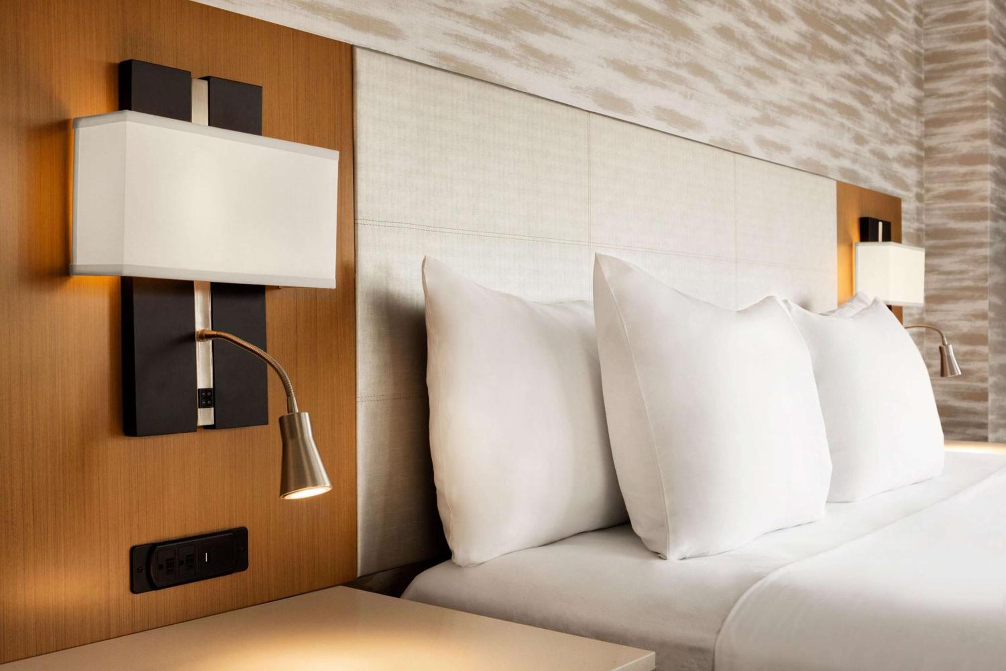 Country Inn&Suites By Radisson Navi Mumbai Bagian luar foto