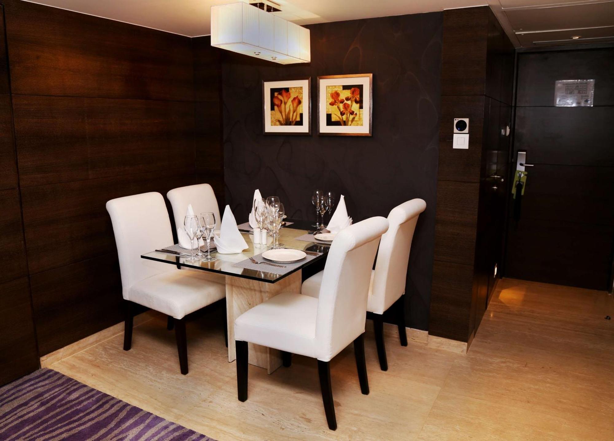 Country Inn&Suites By Radisson Navi Mumbai Bagian luar foto