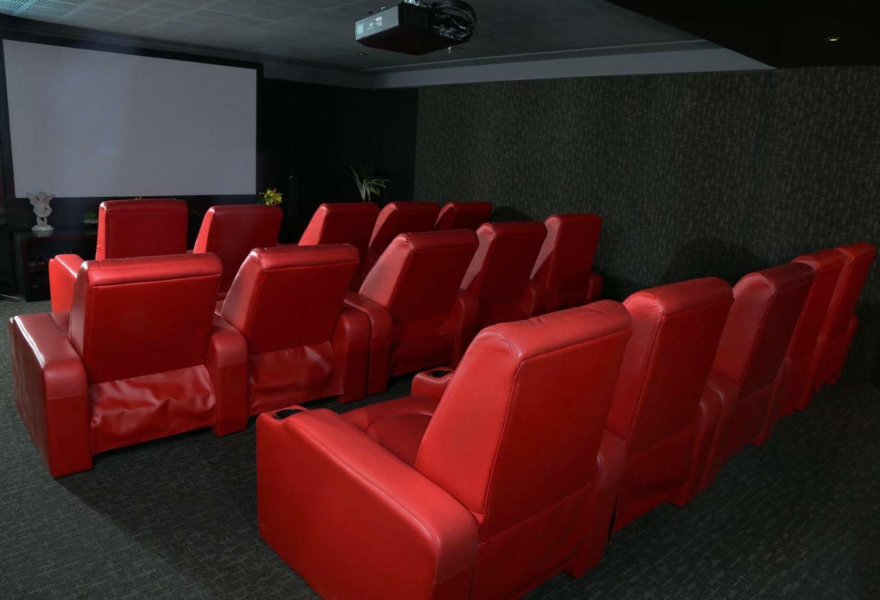 Country Inn&Suites By Radisson Navi Mumbai Bagian luar foto